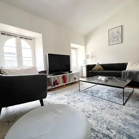 Le Duplex Retro Apartment Nantes